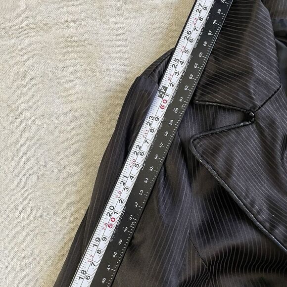 NISSHI by‎ Duse Victorian Vampire Blazer Women S/M 36 Black Satin Goth VTG Crop - Picture 9 of 13